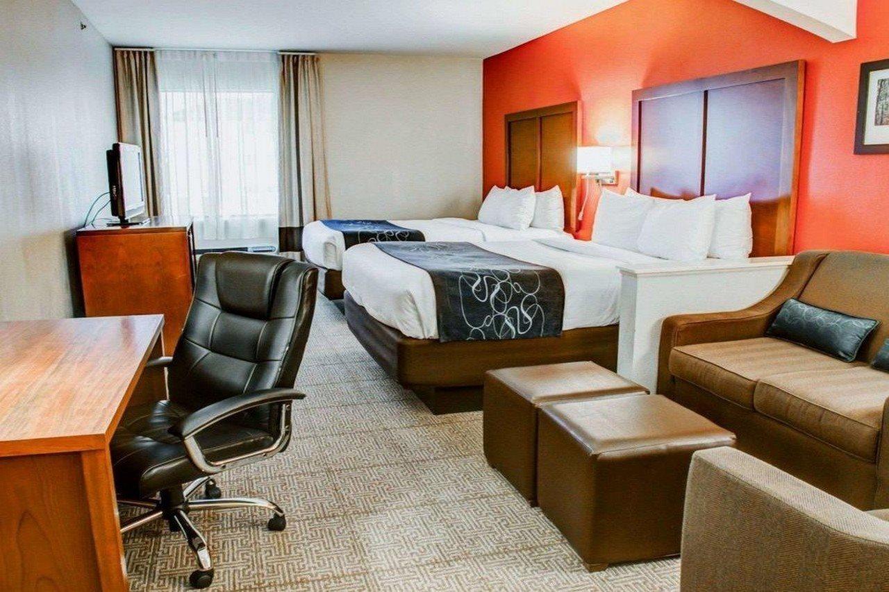 Comfort Suites Tyler South Bagian luar foto