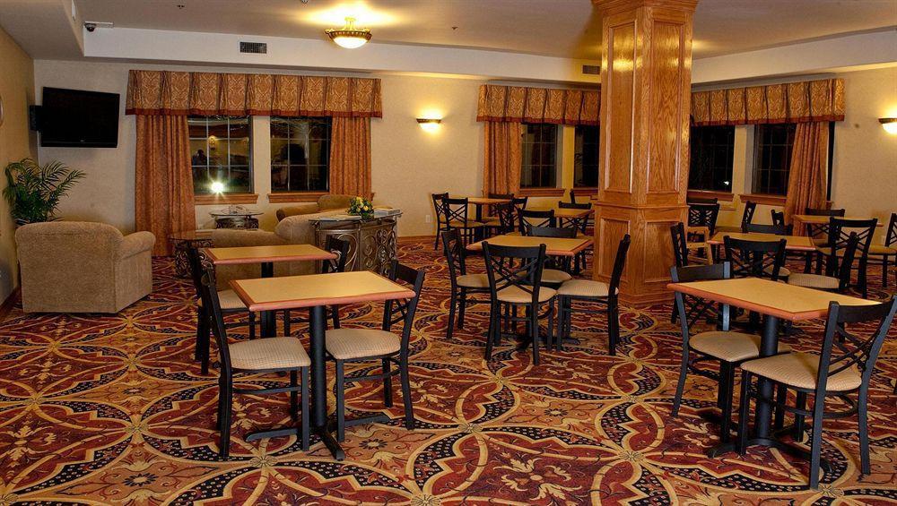 Comfort Suites Tyler South Restoran foto