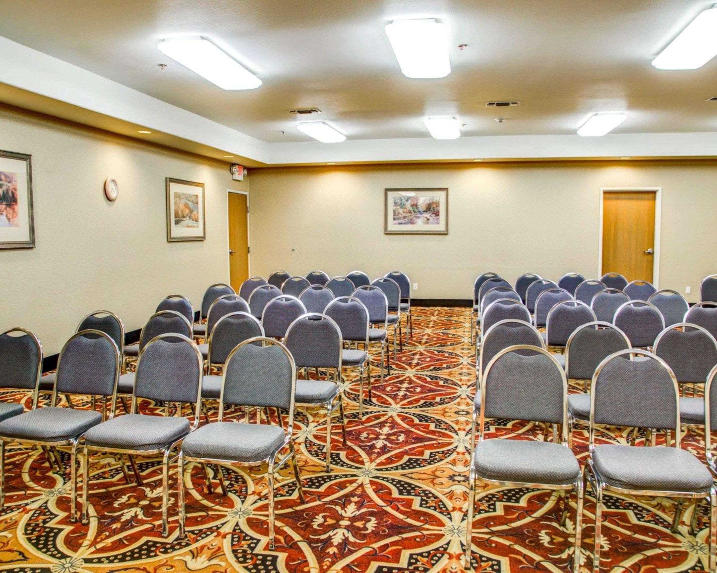 Comfort Suites Tyler South Bagian luar foto