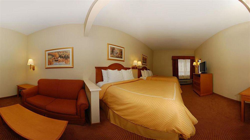 Comfort Suites Tyler South Bagian luar foto